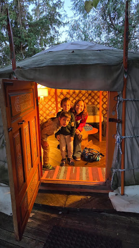 Séjour en yourte en famille